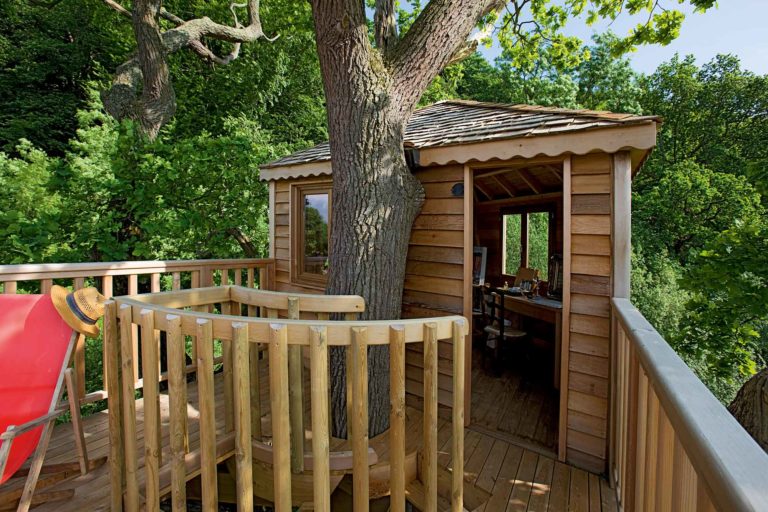 La cabane serpent - La cabane perchée - Constructeur de cabanes